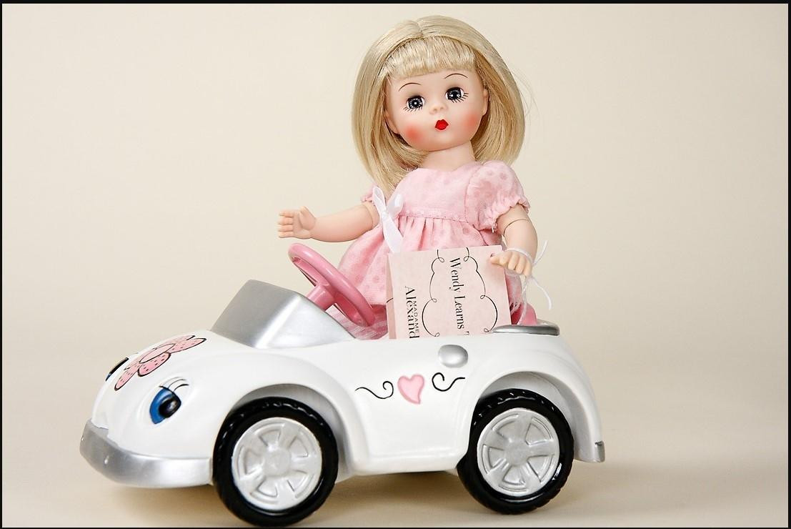 Madame Alexander Wendy Learns to Drive 8
