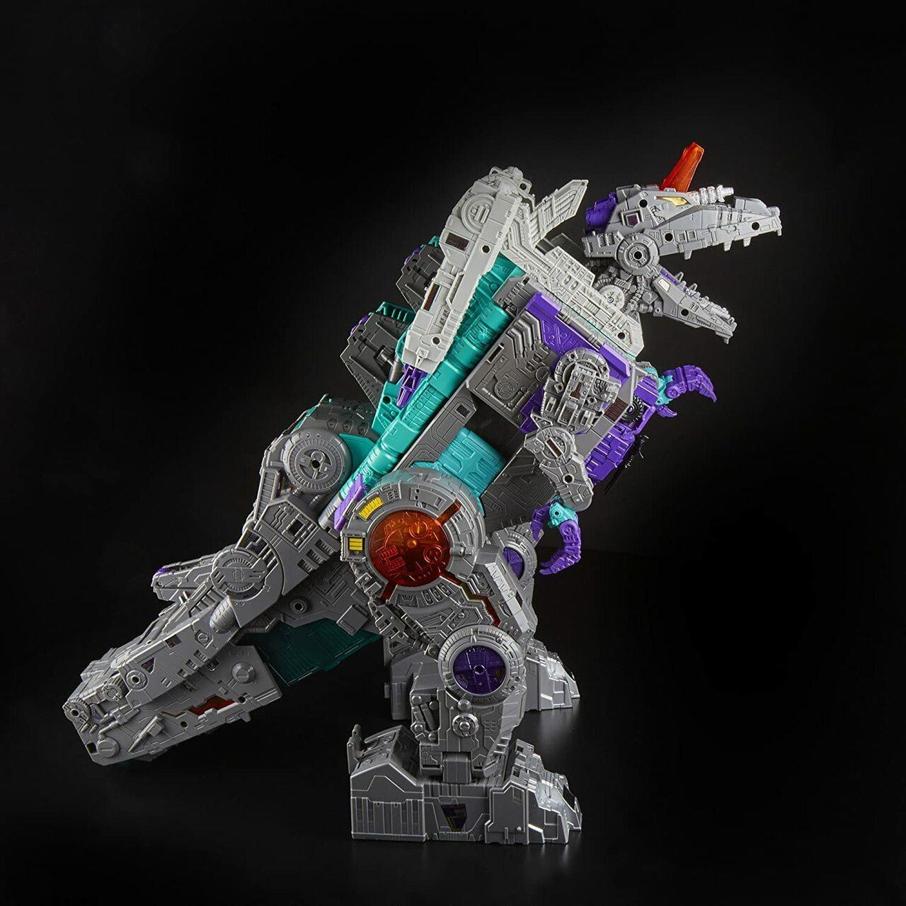 Transformers generations titans return store titan class trypticon