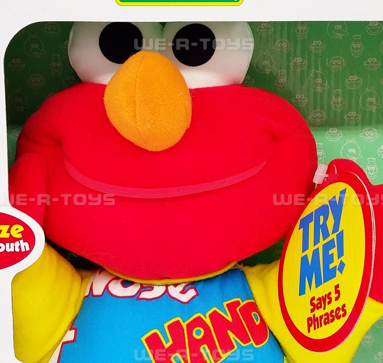 Play Doh Color Mixer Learn Colors as Elmo Talks With Cookie