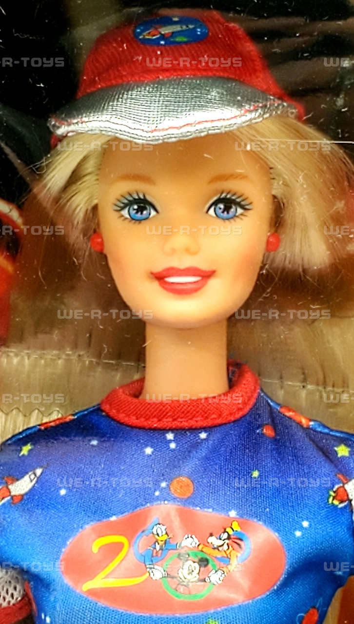 Walt Disney World 2000 Barbie Doll 1998 Mattel 22939
