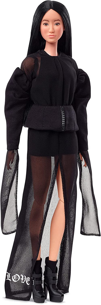2022 Black Label: Tribute Collection Vera Wang DE-BOXED Barbie Doll 2022 Black Label: Tribute Collection Vera Wang DE-BOXED Barbie Doll