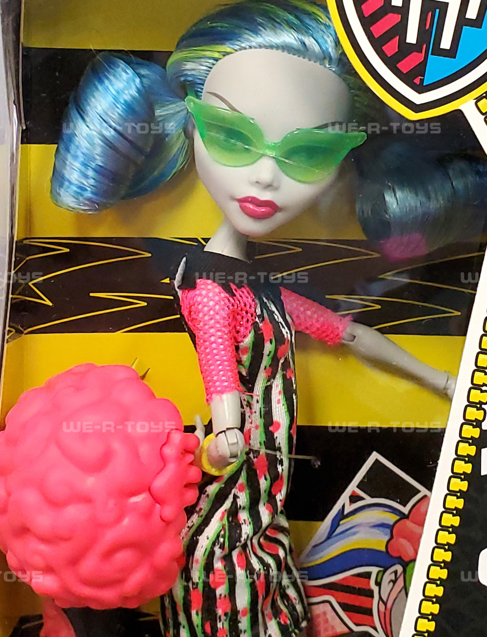 Monster High Skultimate Roller Maze Ghoulia Yelps Doll 2011 Mattel