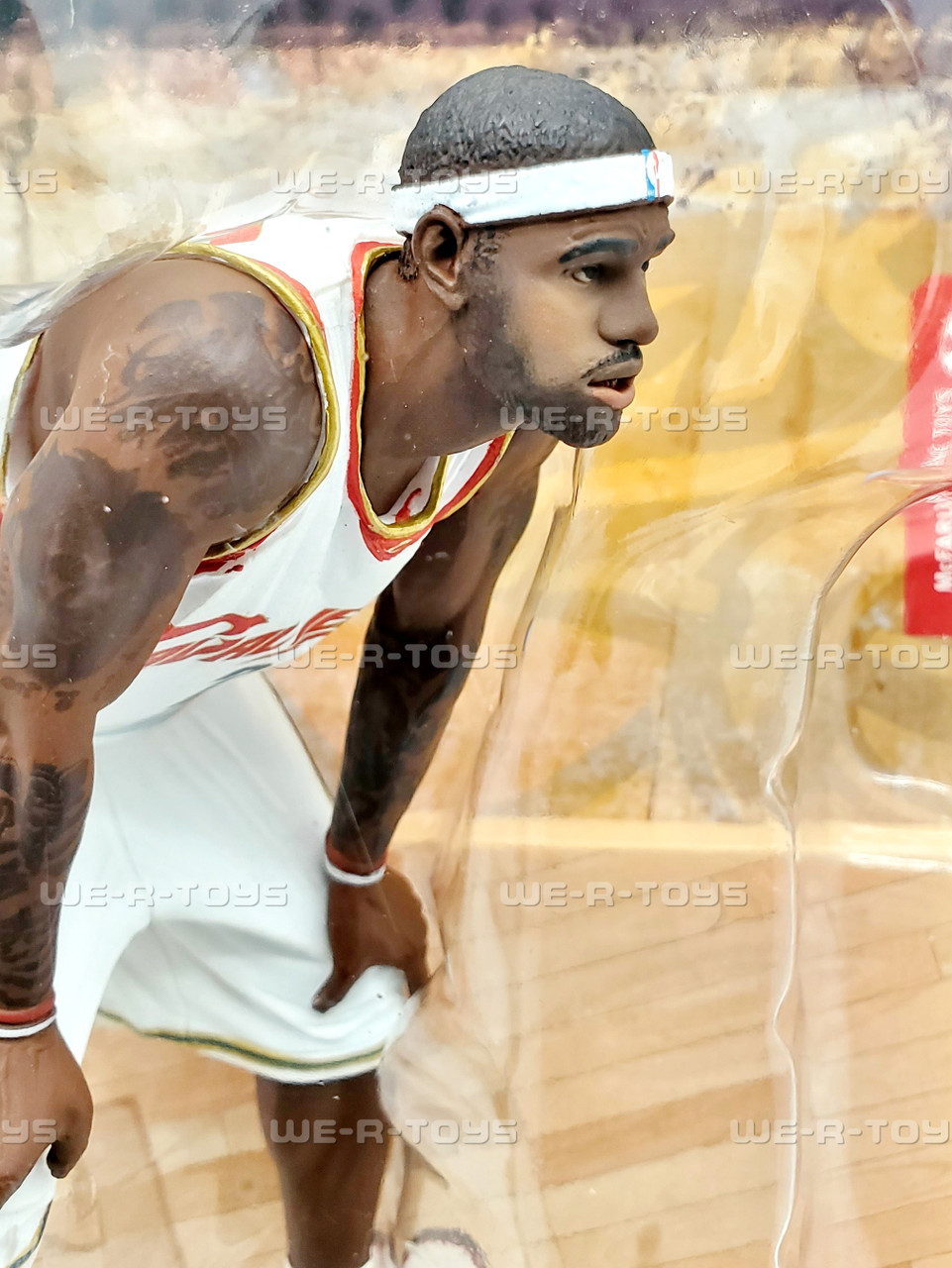 Mcfarlane NBA 29 Gold Level 228/500 - Cleveland Cavaliers