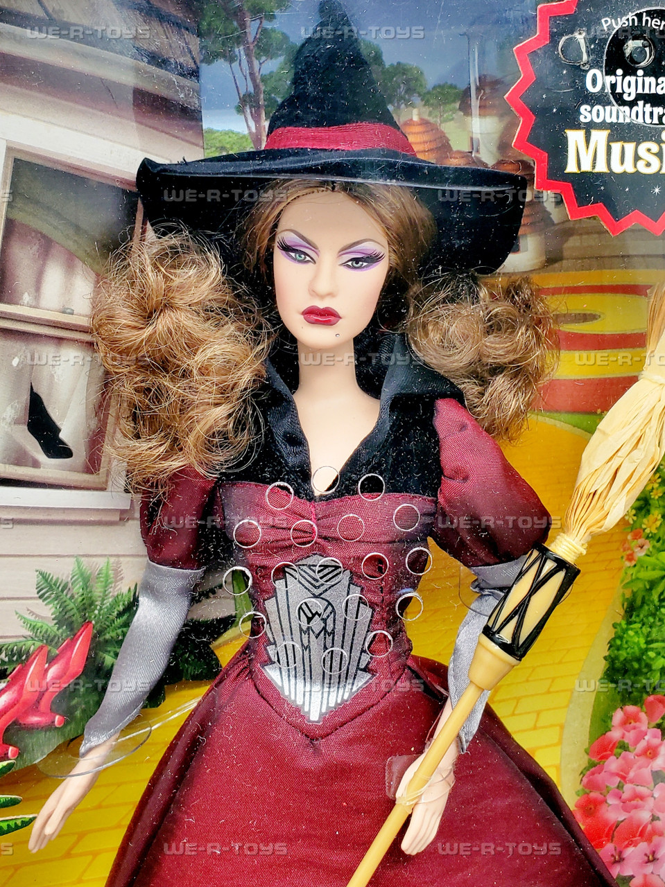 Barbieコレクション　奥様は魔女 2008 Barbie Diamond Castle Princess Muse Doll Melody Blonde In Red