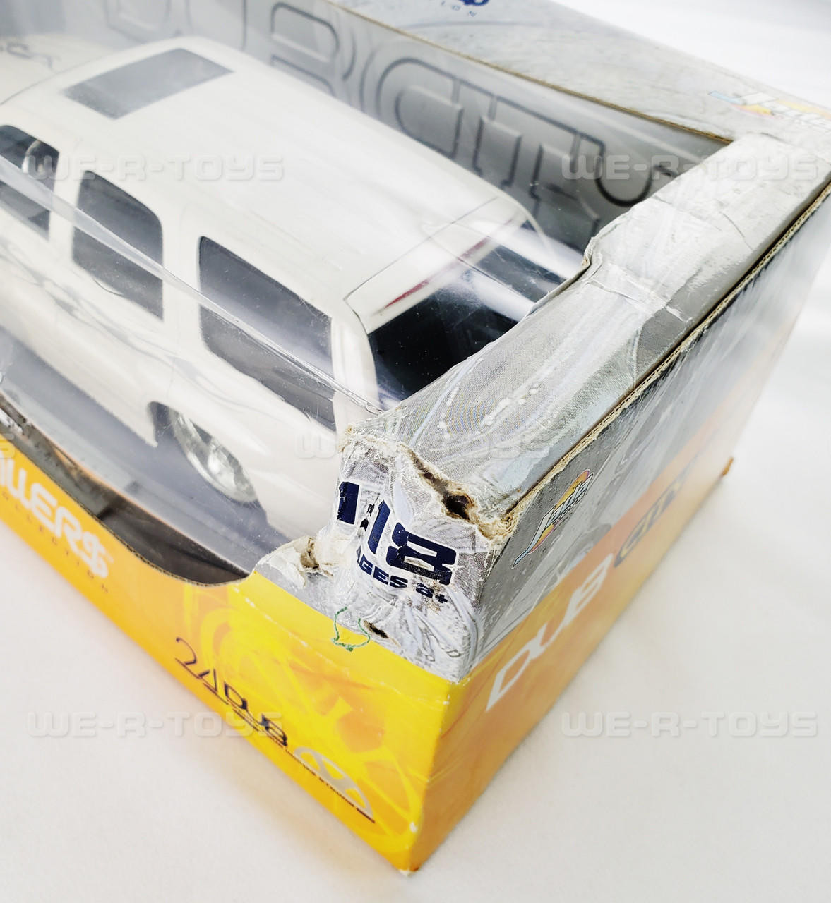 JADA Toys DUB CITY 2000 Chevy S-10 - ミニカー