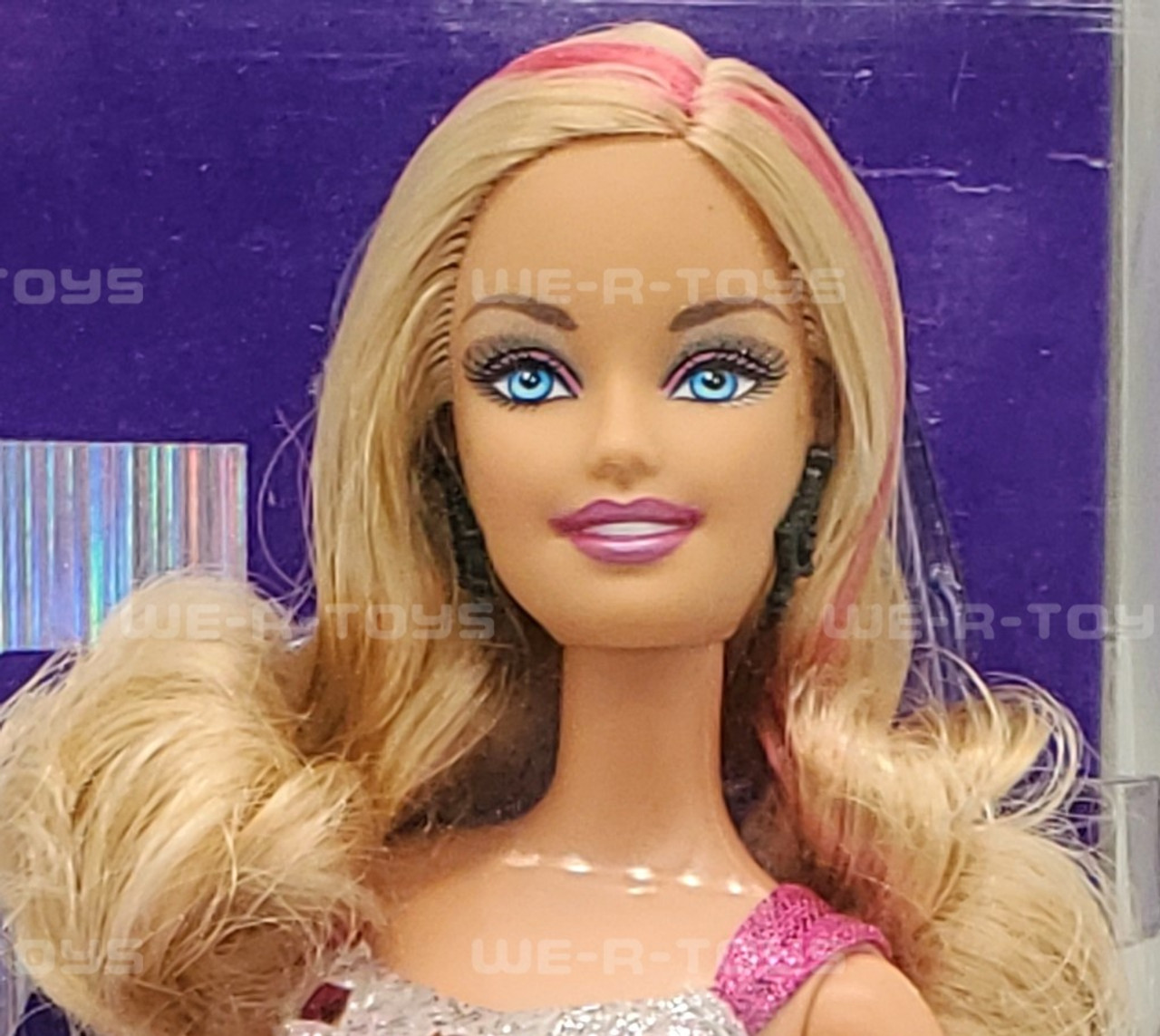 Barbie Fashionistas Sassy Doll 2009 Mattel T3325