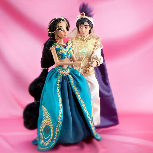 Disney Fairytale Designer Collection Jasmine and Aladdin Dolls