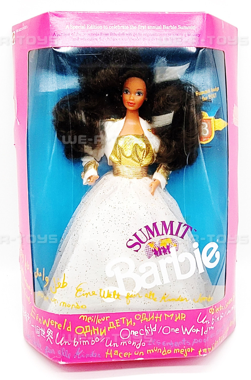 Barbie Summit Collection Hispanic Doll Mattel 1990 #7030 NEW We