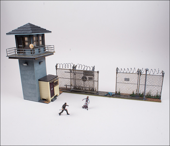 AMC The Walking Dead Prison Tower & Gate Building Set 2014
