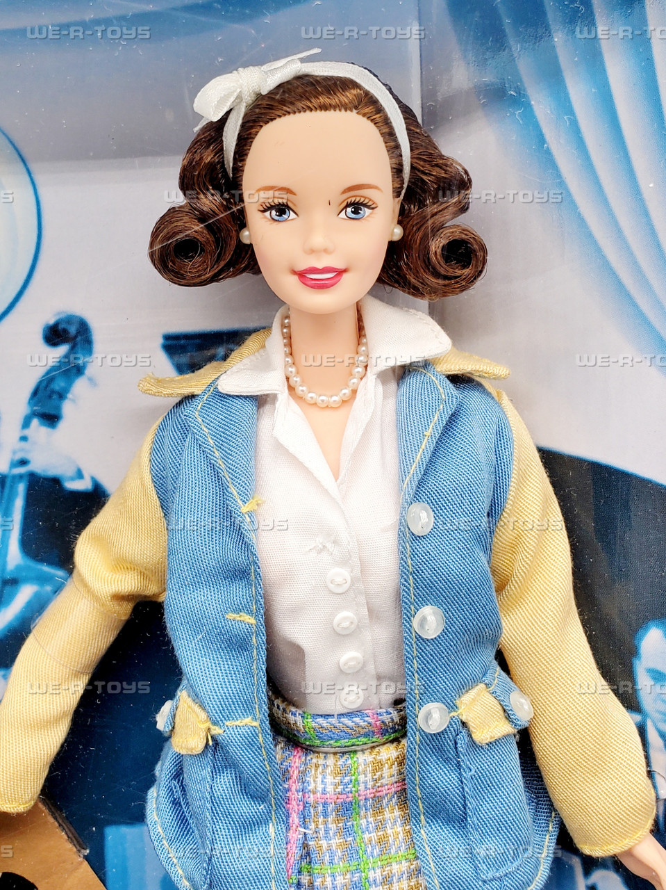 Barbie Loves Frank Sinatra Collectors Edition Doll Gift Set 1999