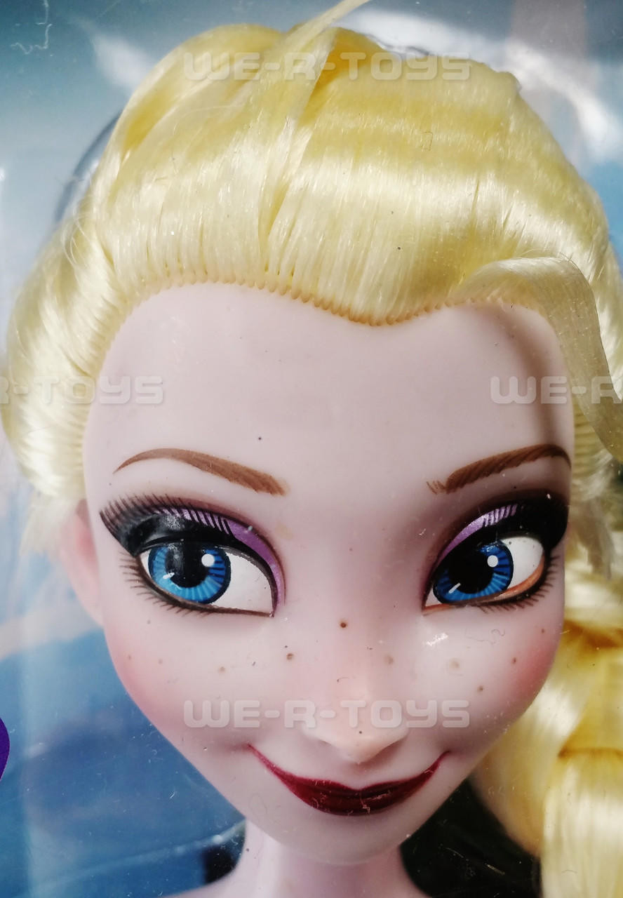 Review Disney Store Poupée Chantante Frozen Elsa 