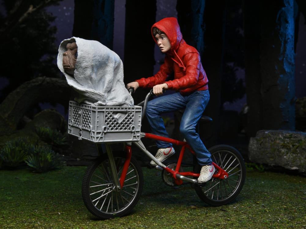 NECA E.T. 40th Anniversary 7