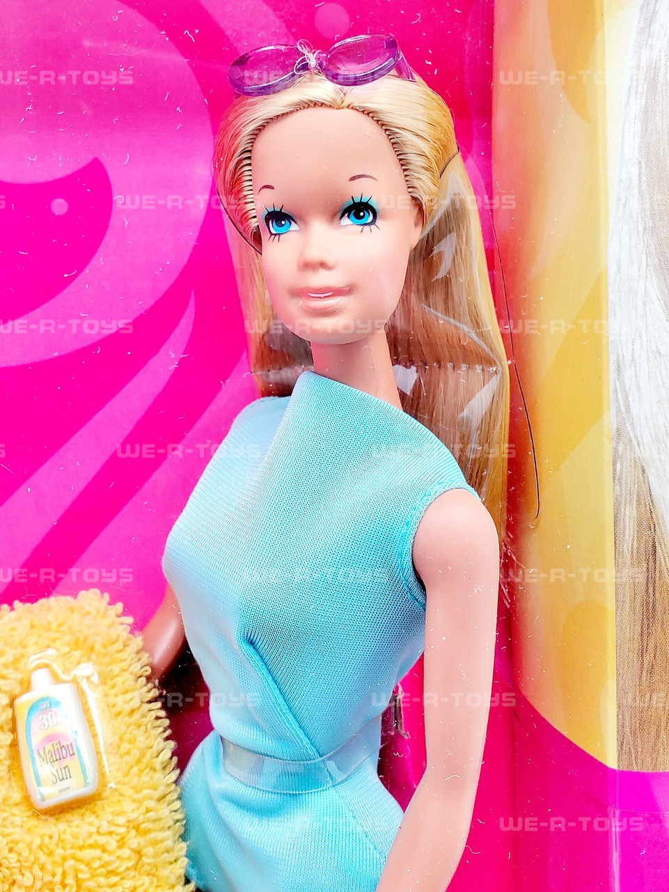 Malibu Barbie 1971 Authentic Doll and Fashion Reproduction 2001