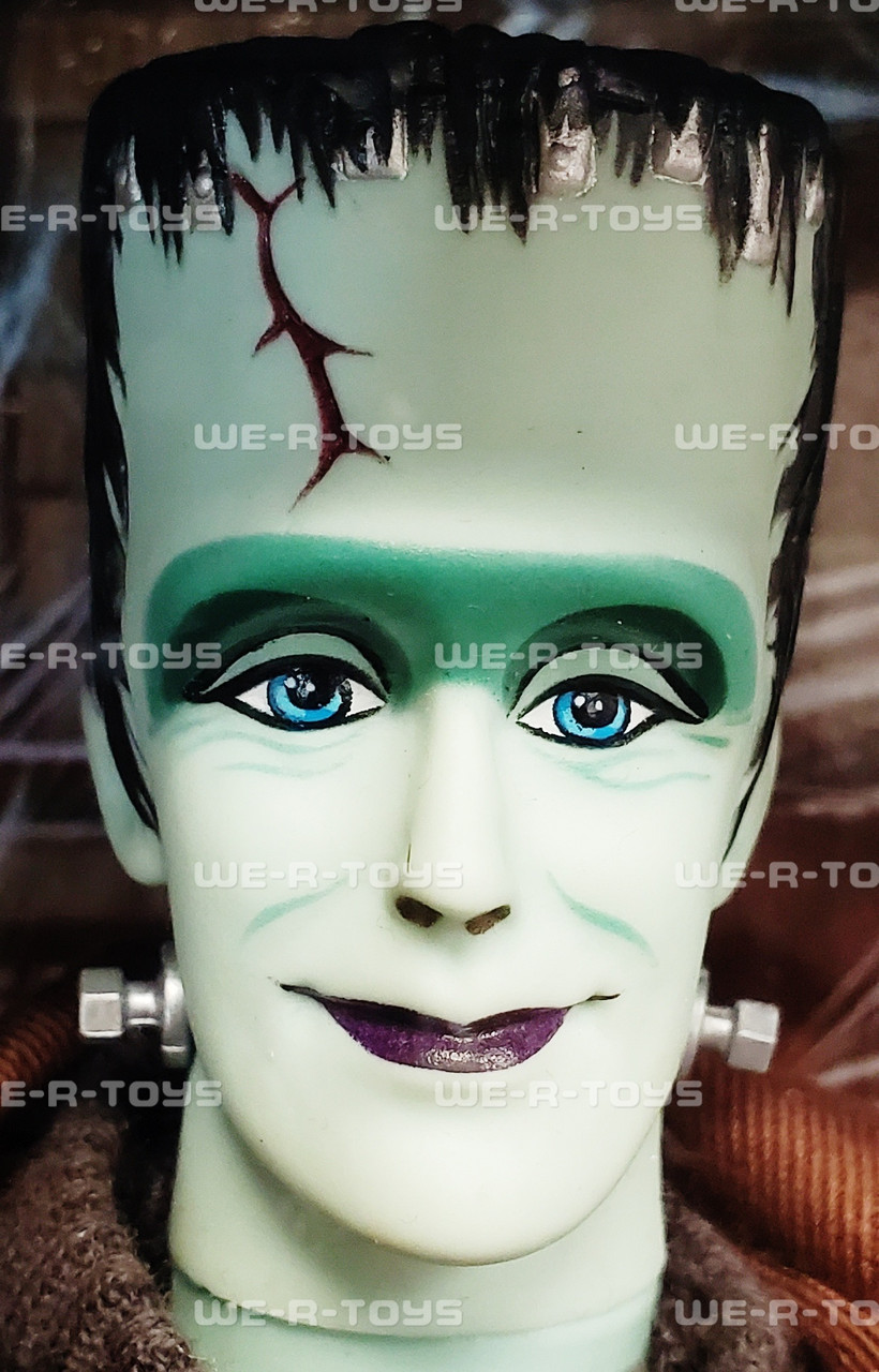 Barbie and Ken as The Munsters Doll Giftset Pop Culture Collection