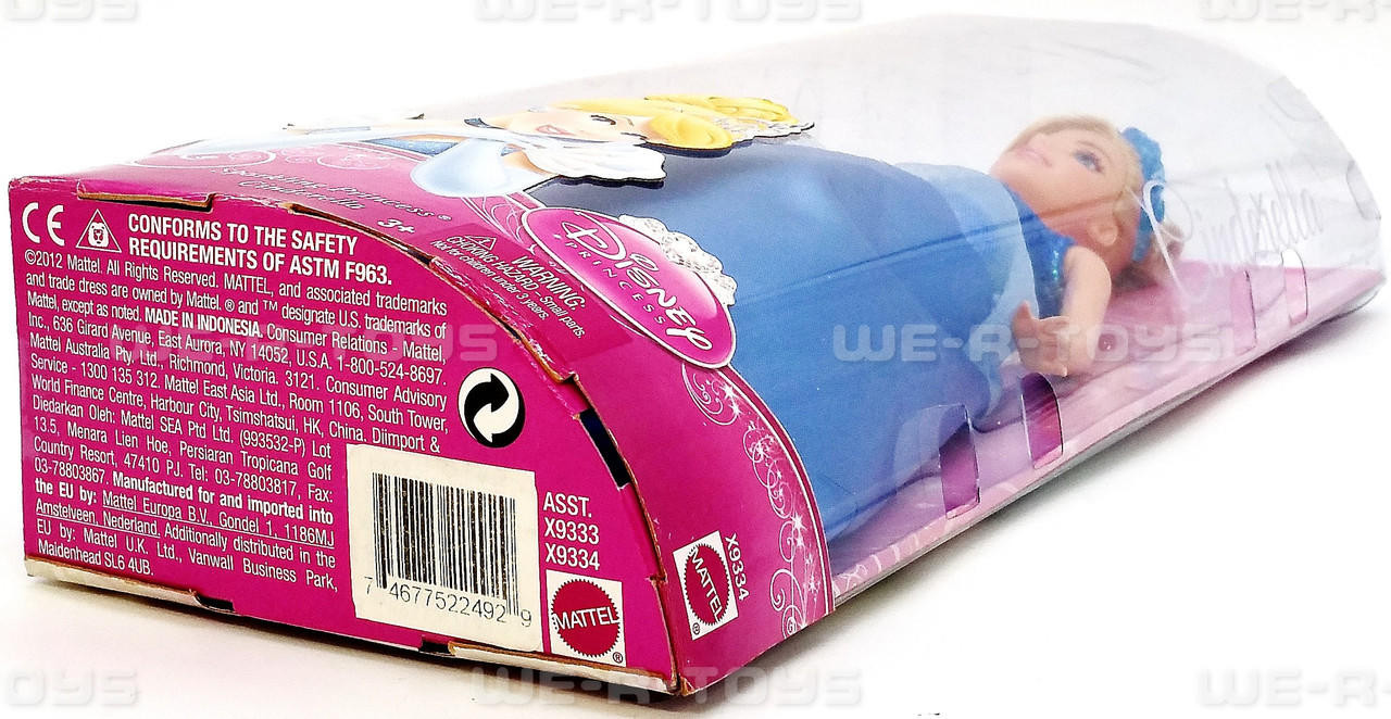 プリンセスbox 2012 Disney's Sparkling Princess Cinderella Doll 2012 Mattel #X9334 NEW