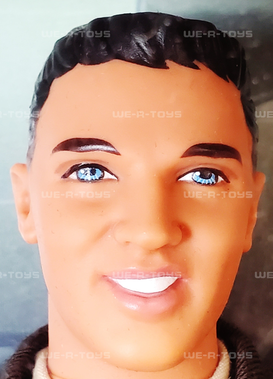 The Elvis Presley Collection The Army Years Doll 1999 Mattel 21912