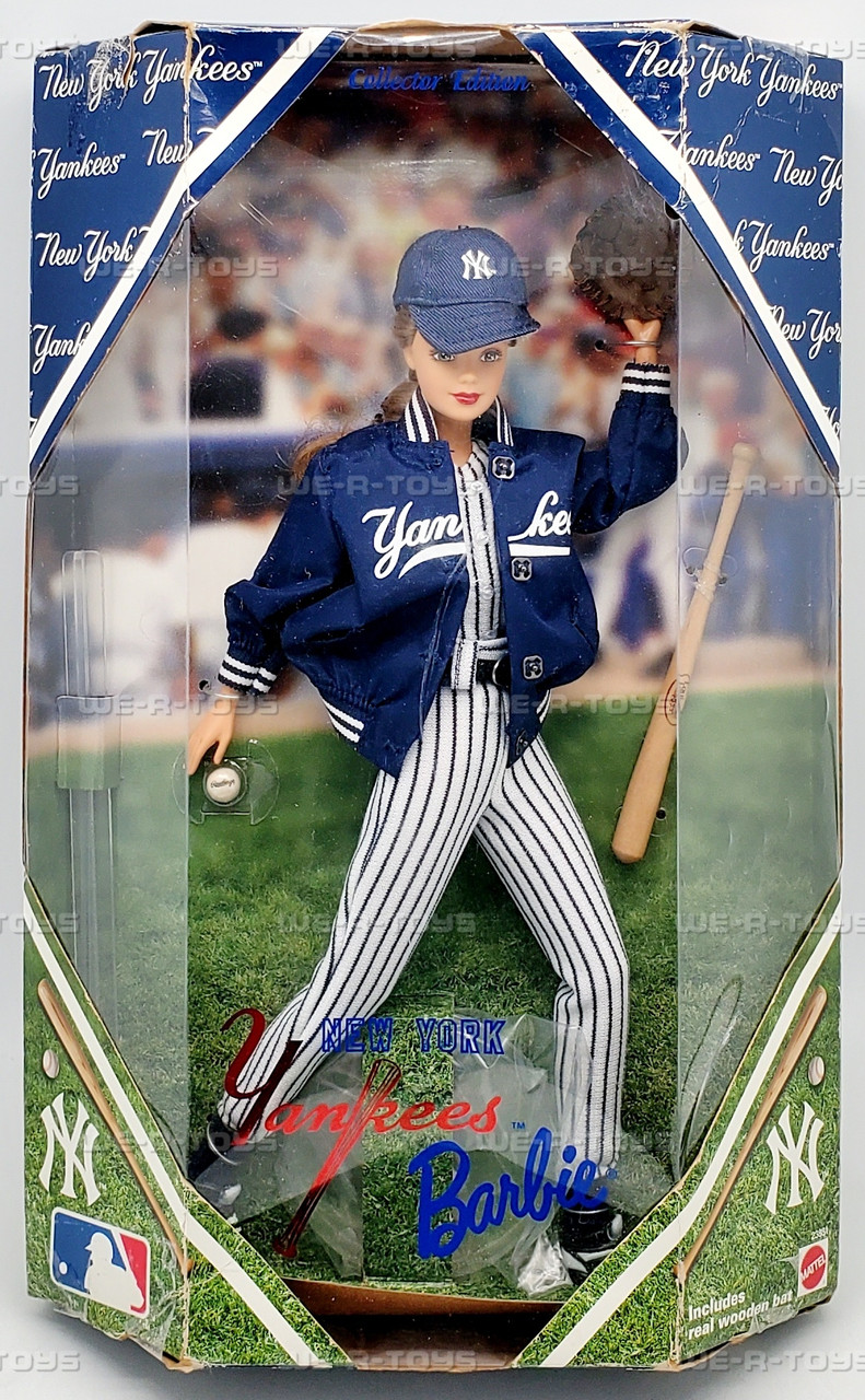 New York Yankees Collector Edition Barbie Doll 1999 Mattel 23881