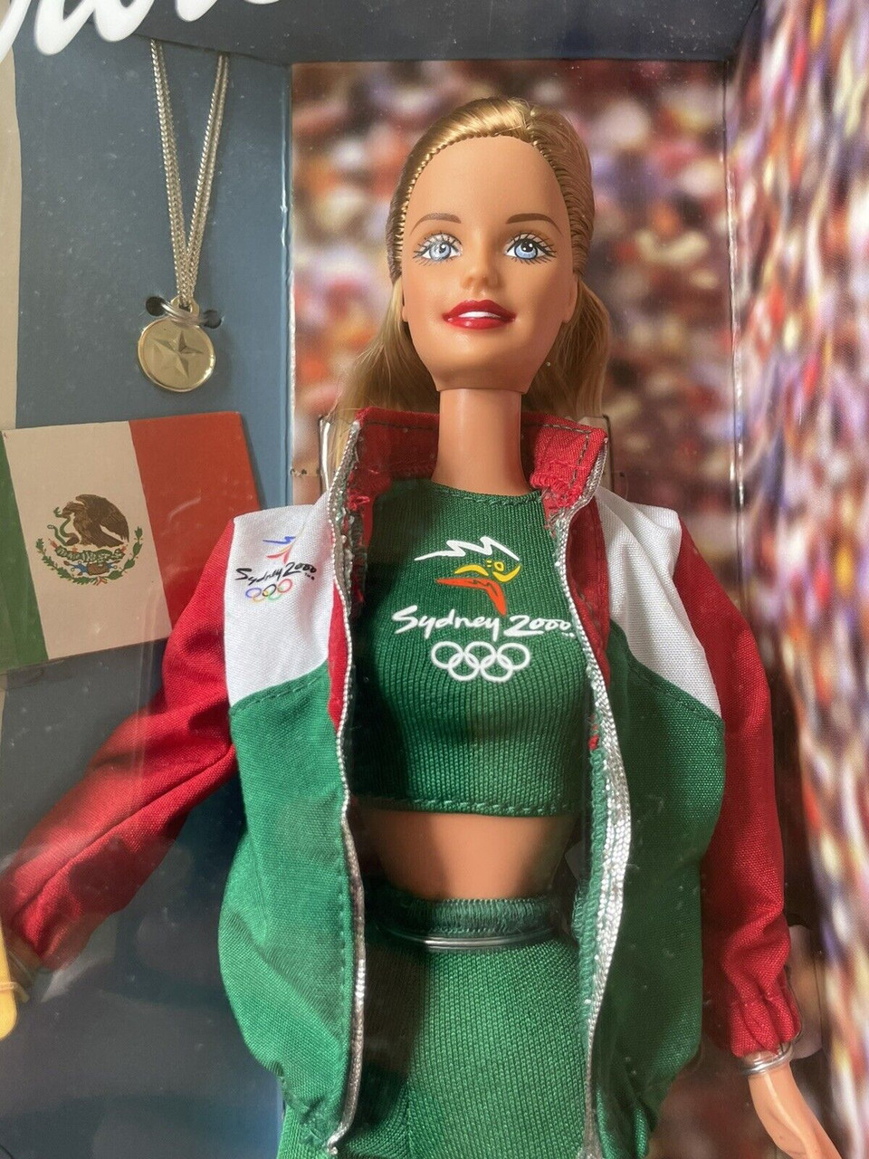 Sydney 2000 Olympics Mexico Aficionada Olimpica Barbie Doll 1999