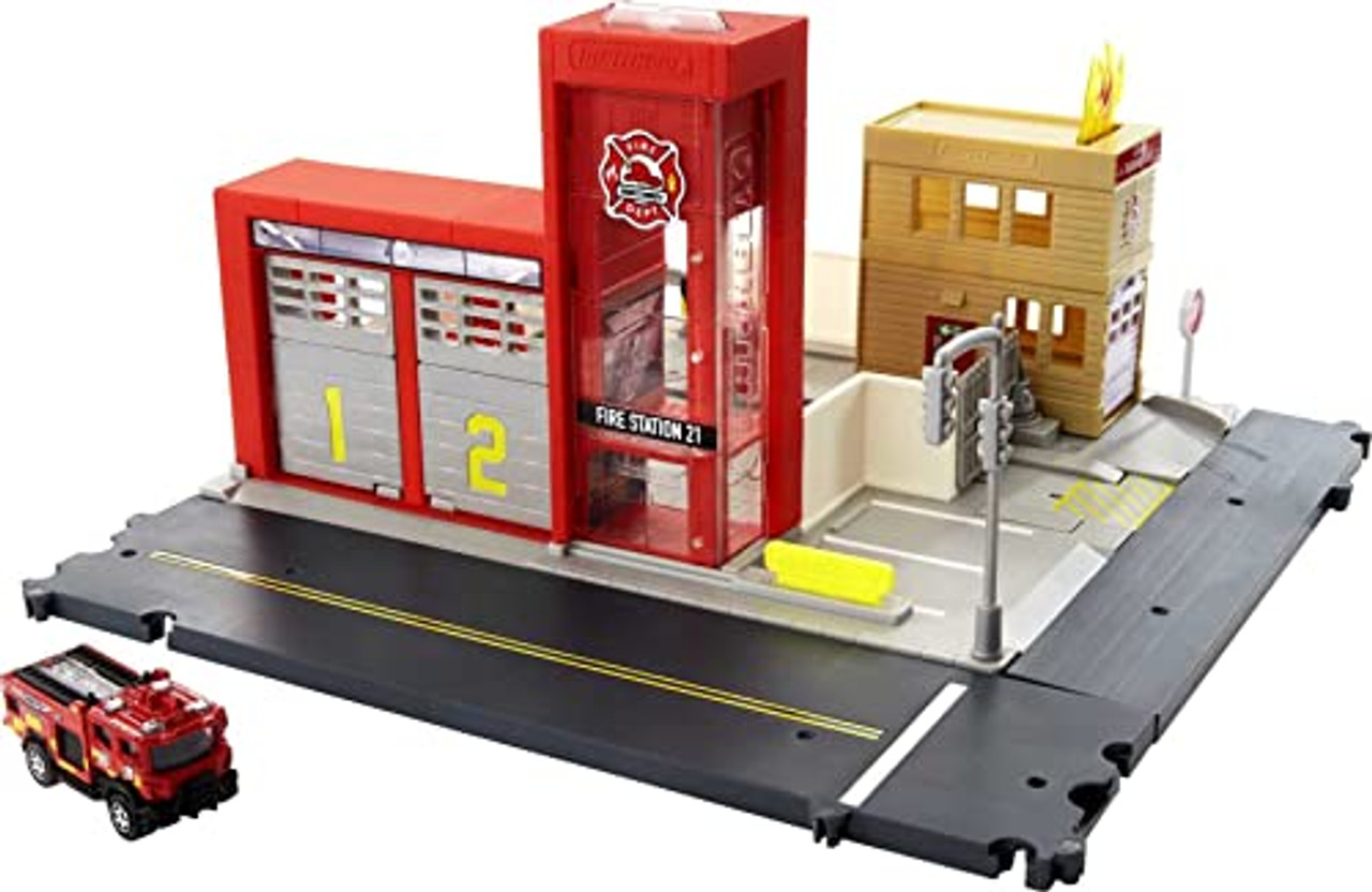 Matchbox Cars Playset with 1 Matchbox 1:64 Scale Toy