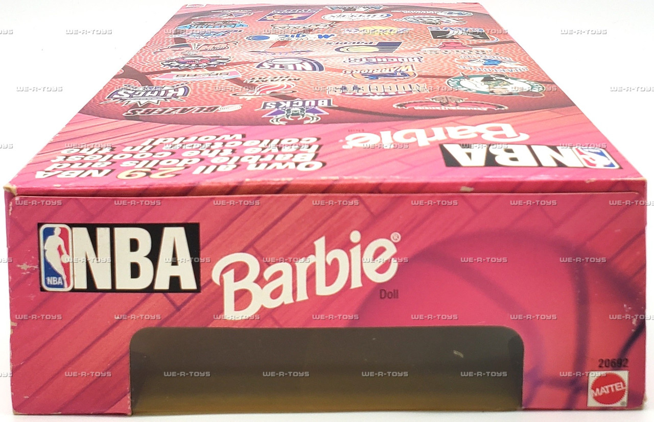 Barbie NBA Chicago Bulls Doll 1998 Mattel No. 20692 - We-R-Toys