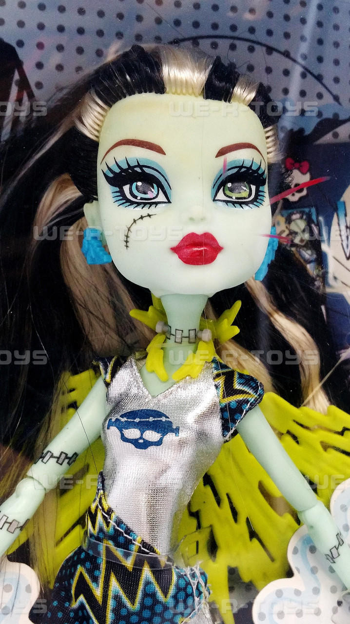 Frankie Stein - Monster High: Ghoul Spirit (Mattel, 2013) *Leia a