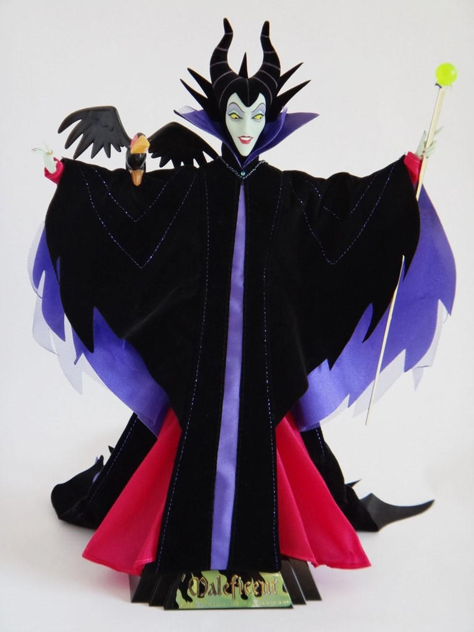 Disney Maleficent 40th Anniversary Collector Doll 海外 即決-