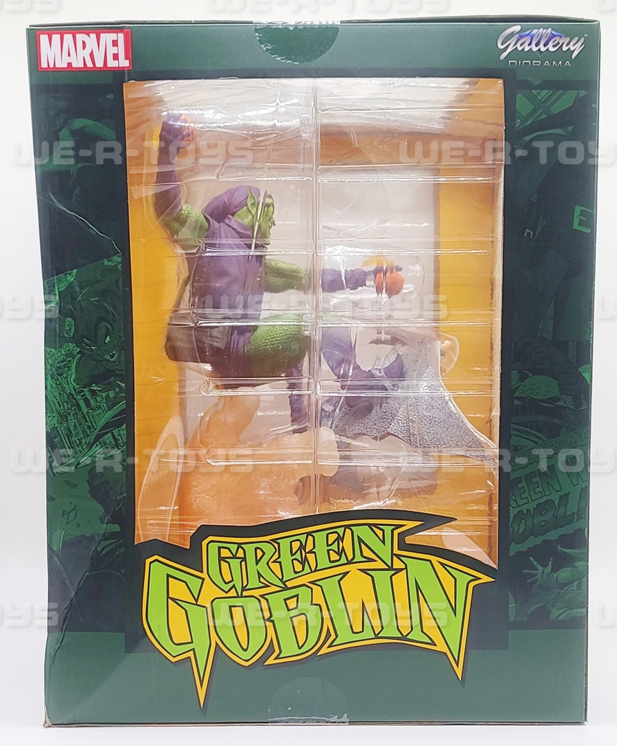 Marvel Gallery Green Goblin Deluxe PVC Statue & Diorama Diamond