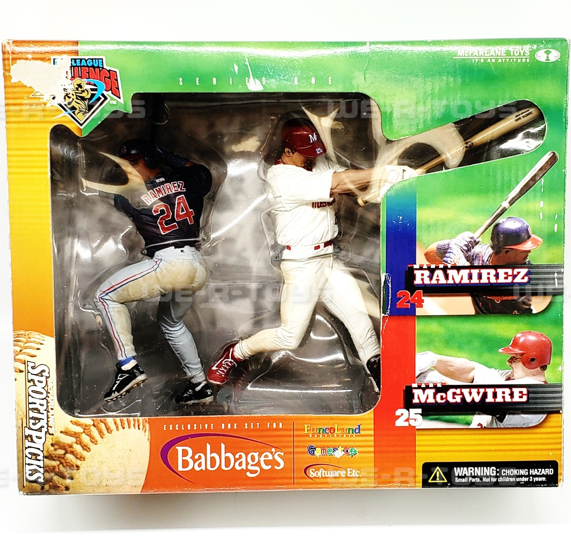 MLB Manny Ramirez #24 & Mark McGwire #25 Action Figures 2000