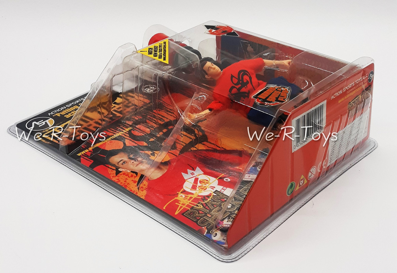 Ryan Sheckler Omni Tech Figure 2008 Action Sports Toys - We-R-Toys