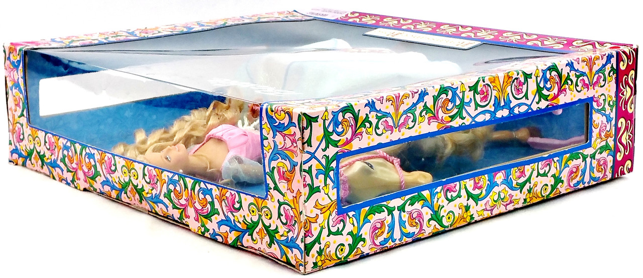 バービー　Barbie Renaissance Rose Giftset Barbie Renaissance Rose Giftset with Doll & Horse 2000