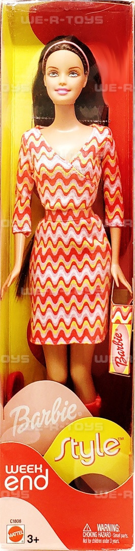 Barbie Weekend Style Doll Brunette 2002 Mattel #C1808 NEW - We-R-Toys