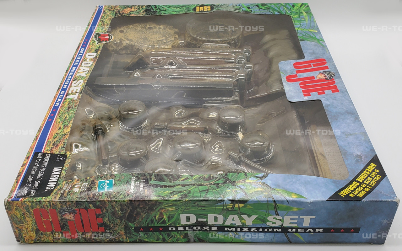 G.I. Joe Deluxe Mission Gear D-Day Set Hasbro 1999 No. 57630 NRFB
