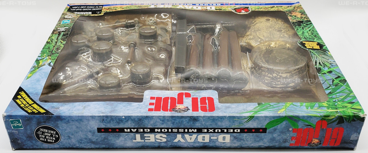 G.I. Joe Deluxe Mission Gear D-Day Set Hasbro 1999 No. 57630 NRFB