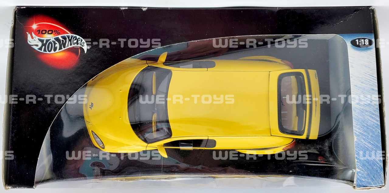 Hot Wheels 100% 1:18 Scale Yellow Chrysler Panel Cruiser #54578 Mattel 2001  NRFB