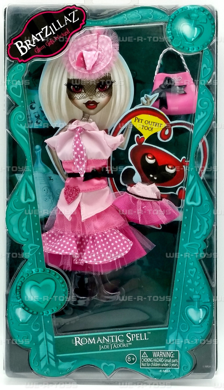 Bratzillaz Midnight Beach Jade J'Adore Doll House Of Witches Toy