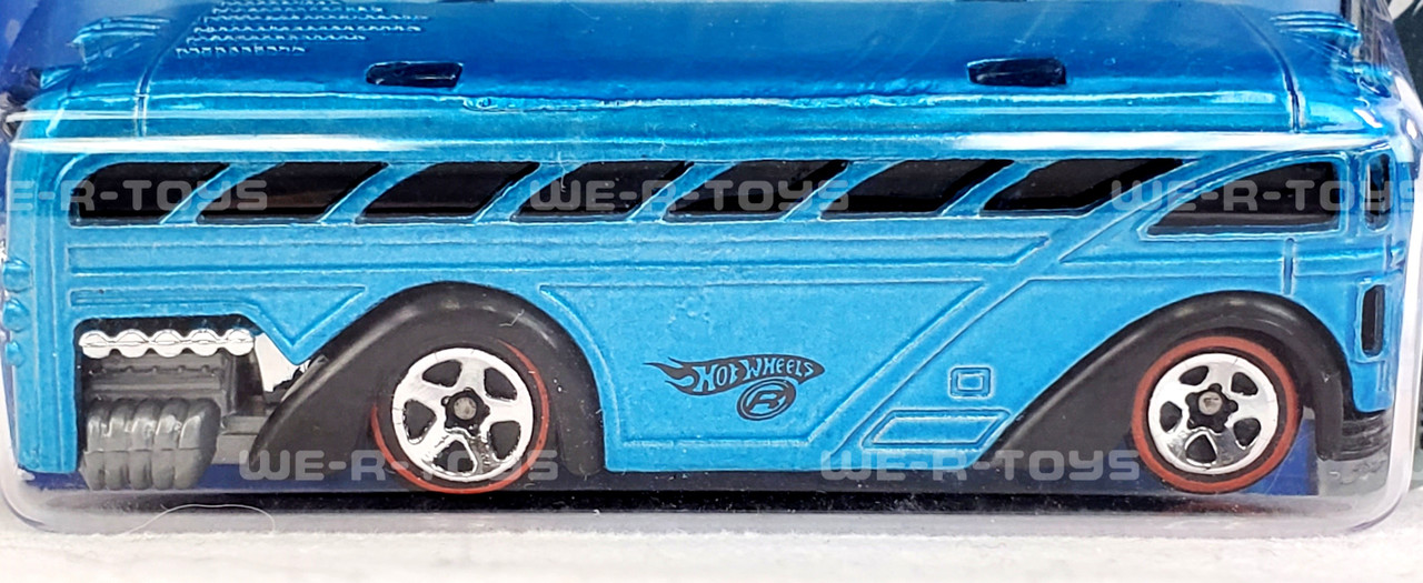 Hot Wheels Bladez Mega Bus - Set Creativo Con 250+ Pezzi Di Cancelleria, Penne, Adesivi, Timbri E Attività Manuali, Per Bambini