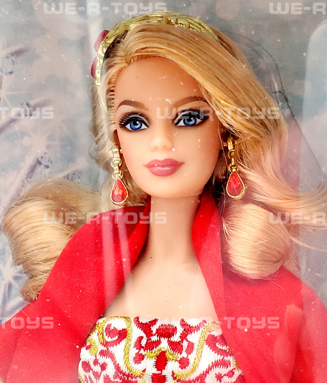 2010 Holiday Barbie Doll with Exclusive Necklace Gift #V8649
