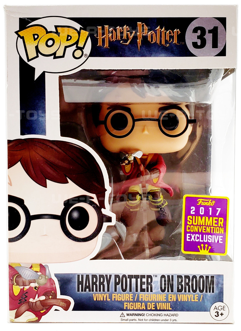 Funko Pop! Harry Potter 31 Harry Potter on Broom Vinyl Figure Con