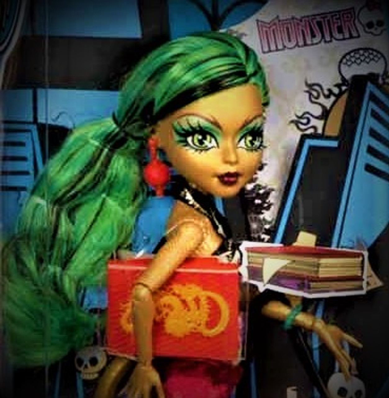 Monster High New Scaremester Jinafire Long Doll 2013 Mattel