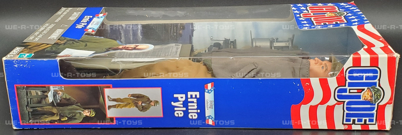 G.I. Joe D-Day Collection Ernie Pyle Action Figure 2001 Hasbro