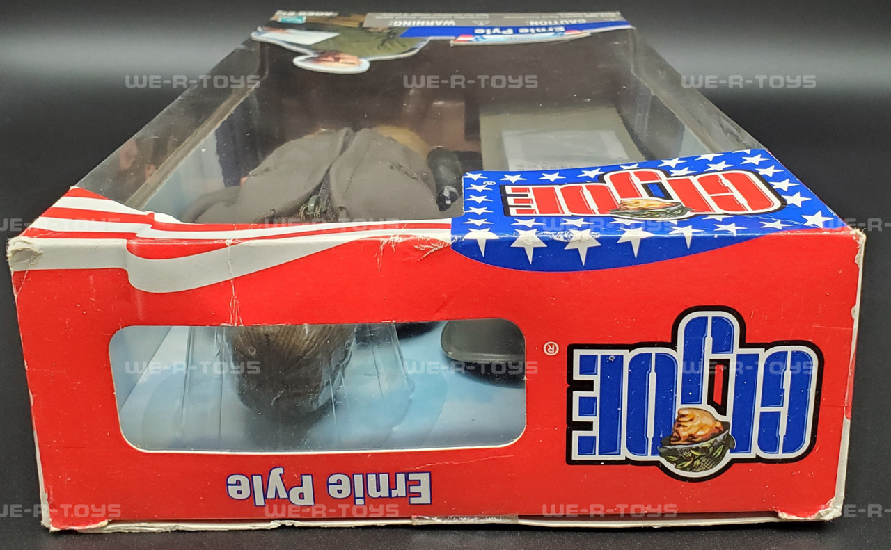 G.I. Joe D-Day Collection Ernie Pyle Action Figure 2001 Hasbro