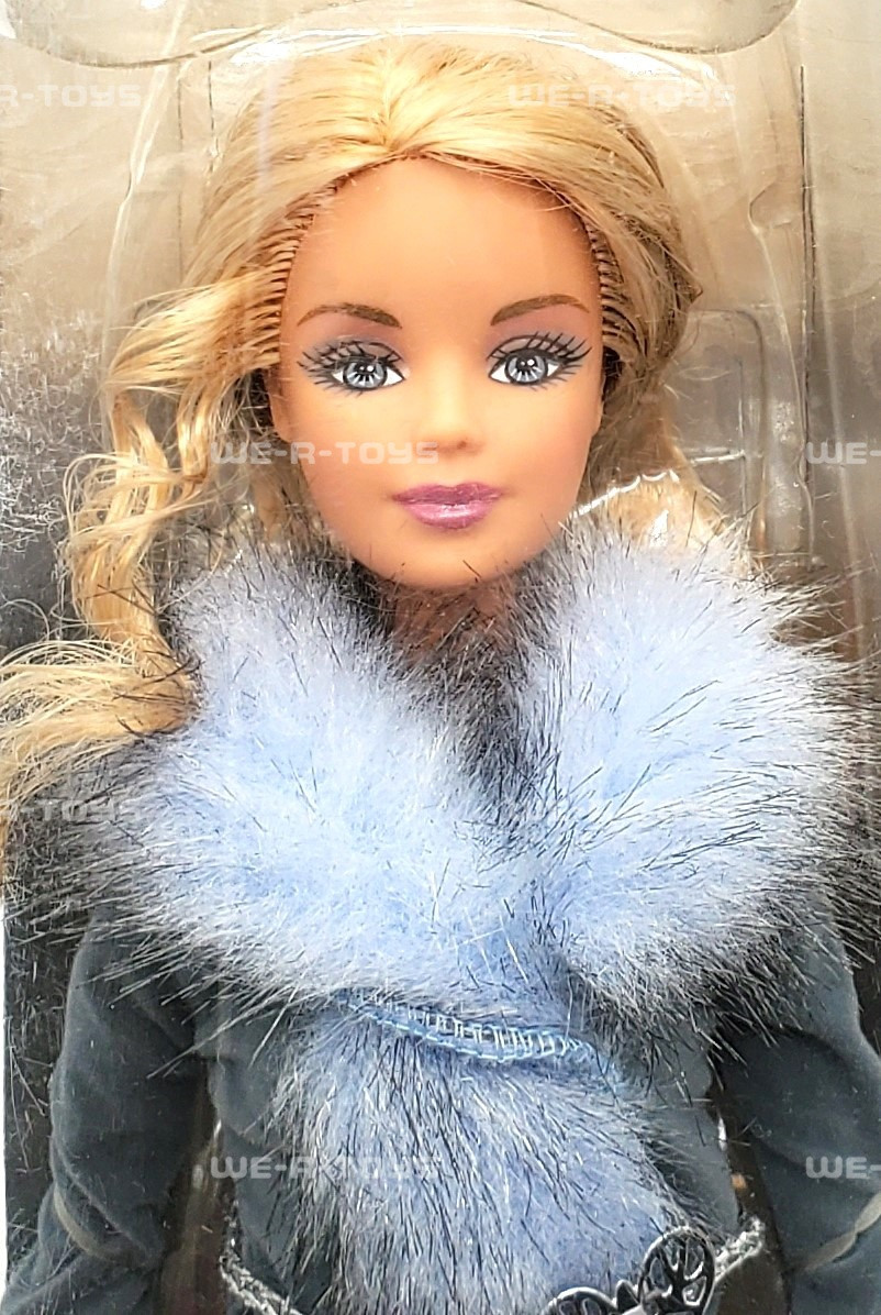 Fashion Fever Barbie Doll Blue and Gray Fur Collar Coat 2006
