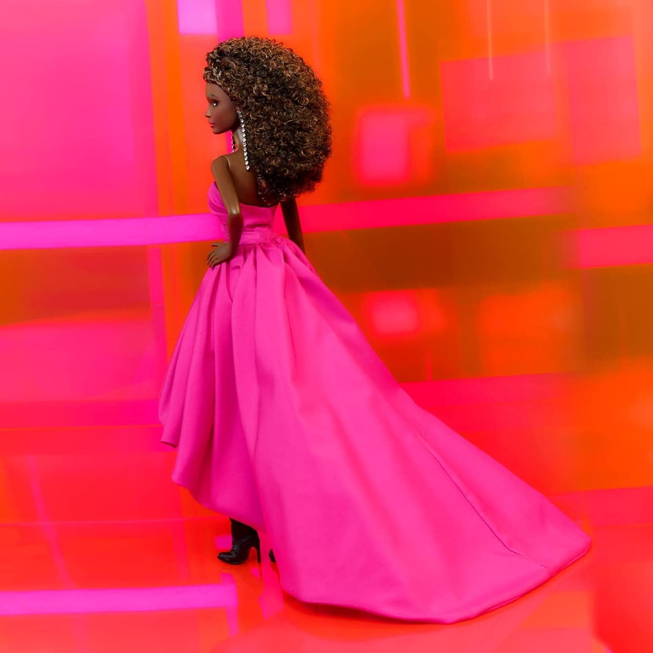 Barbie Pink Collection African American Doll in Long Fuchsia Dress Mattel HBX96 - We-R-Toys Barbie Pink Collection African American Doll in Long Fuchsia Dress Mattel HBX96 - We-R-Toys