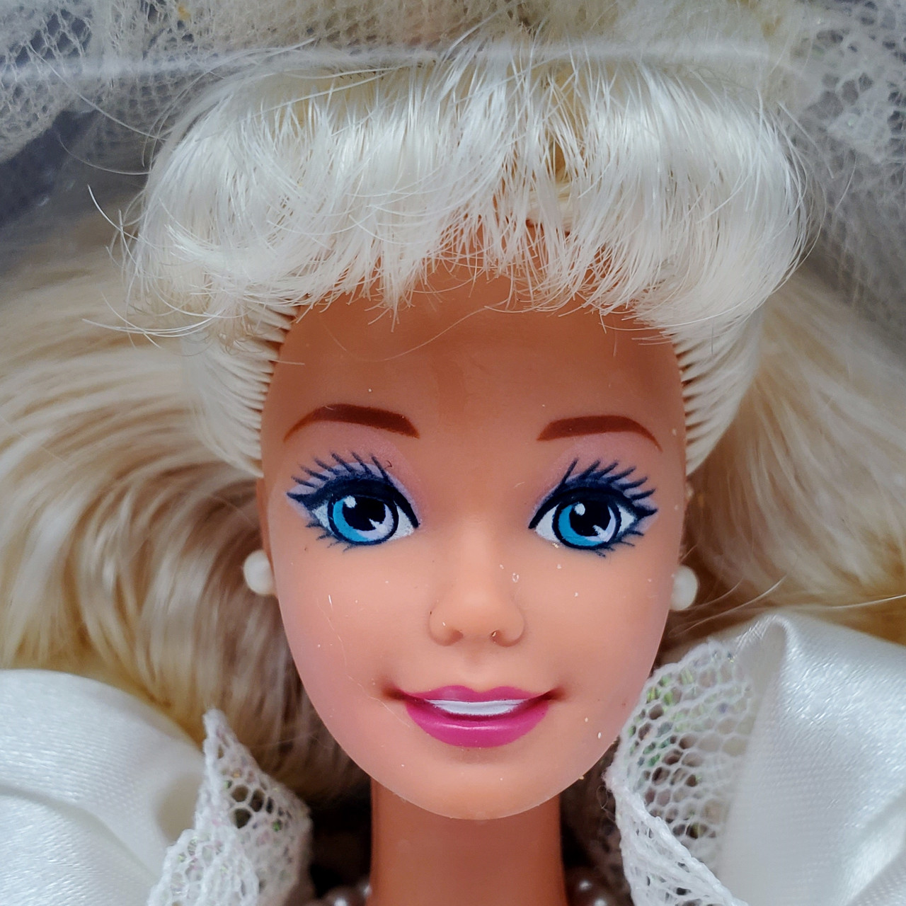 Barbie Rose Bride Doll Special Edition 1996 Mattel #15987 NRFB