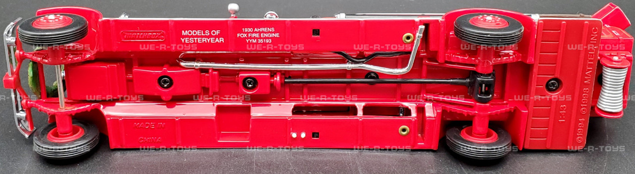 Matchbox Coca Cola Holiday 1:43 Scale 1930 Fire Engine with Santa