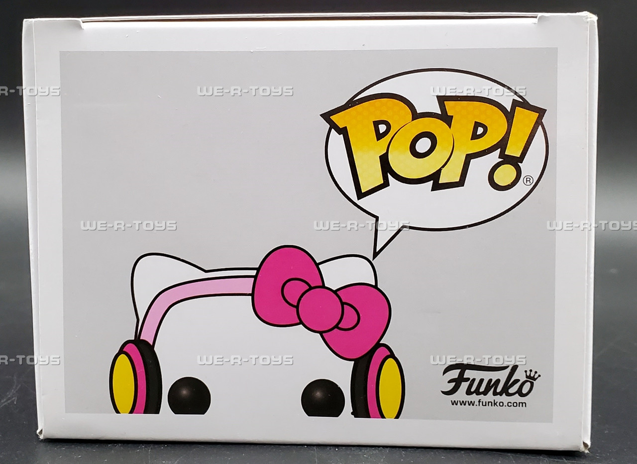 Hello Kitty Funko Pop! 26 Hello Kitty (Gamer) Vinyl Figure NEW
