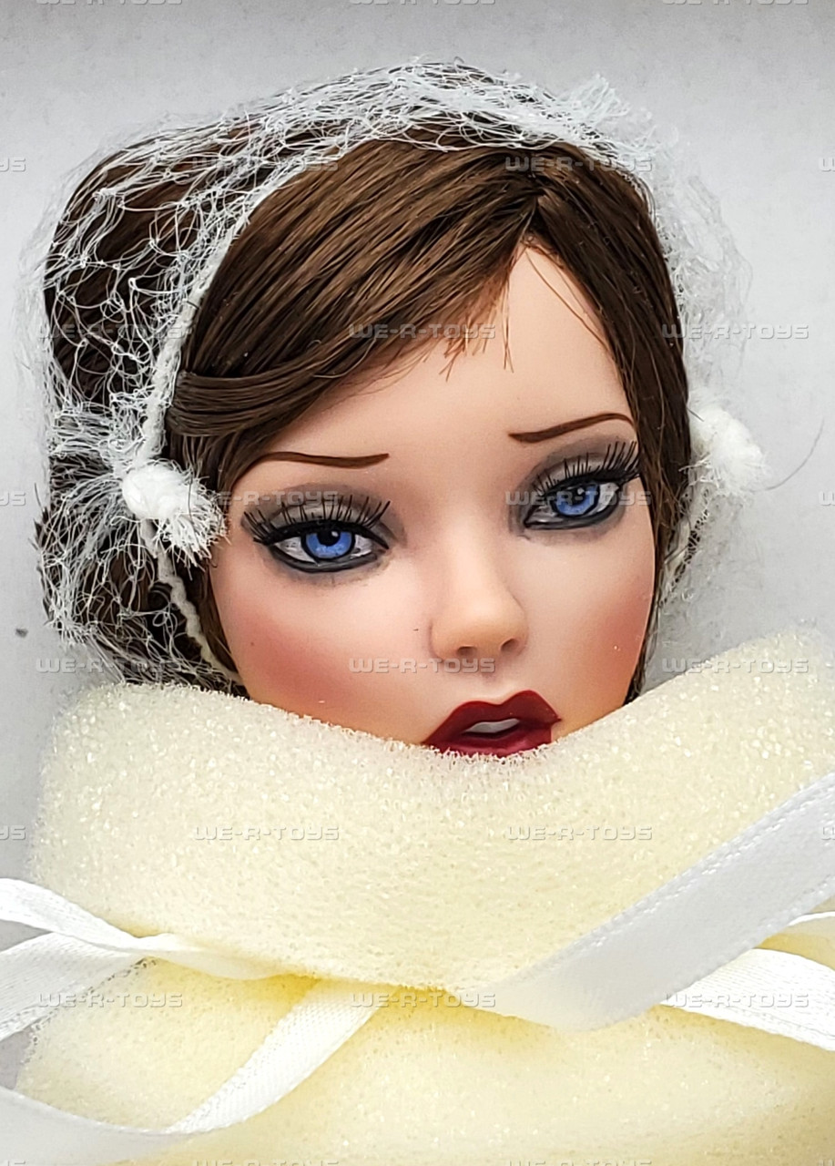 Deja Vu Emma Jean at the Silver Palette Doll Tonner 01780