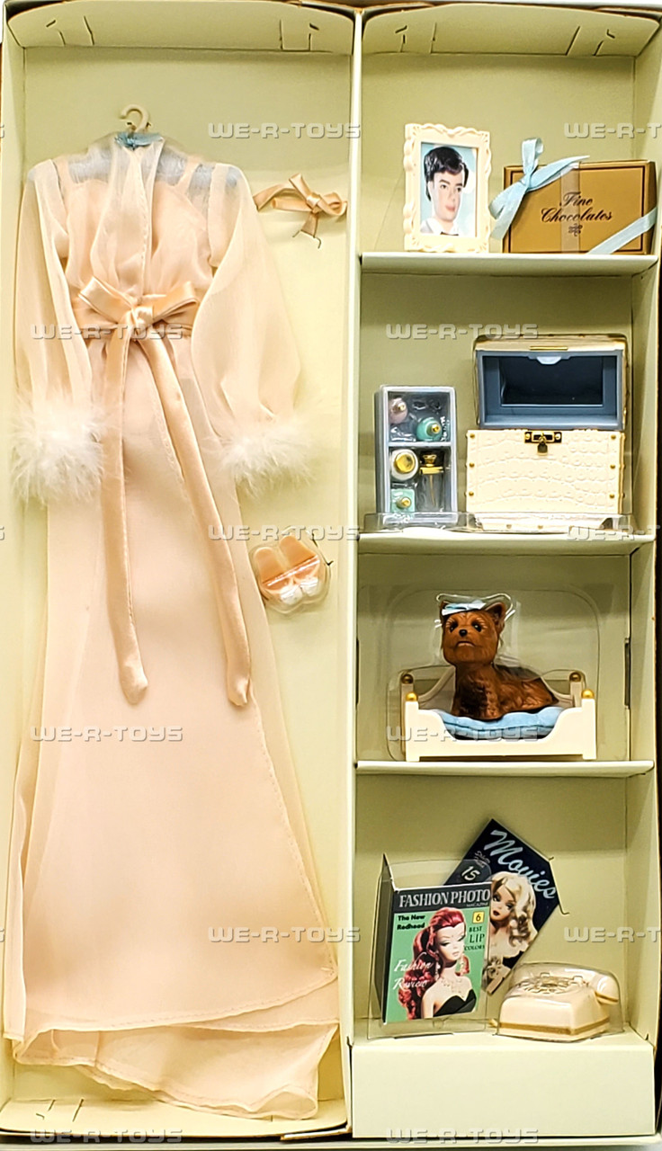 BFMC Honey In Hollywood Barbie Accessory Pack Gold Label BFMC Honey In Hollywood Barbie Accessory Pack Gold Label