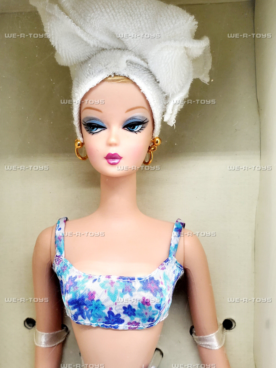 Barbie Fashion Model Collection Spa Getaway Barbie Doll Giftset