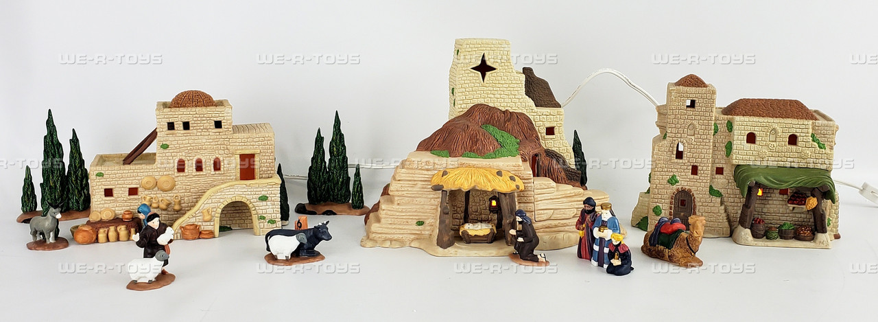 ミニチュア ジオラマ DEPARTMENT56 Bethlehem 聖書 商人 Amazon.com: Dept 56 Little Town Bethlehem Inn Holy Family Star